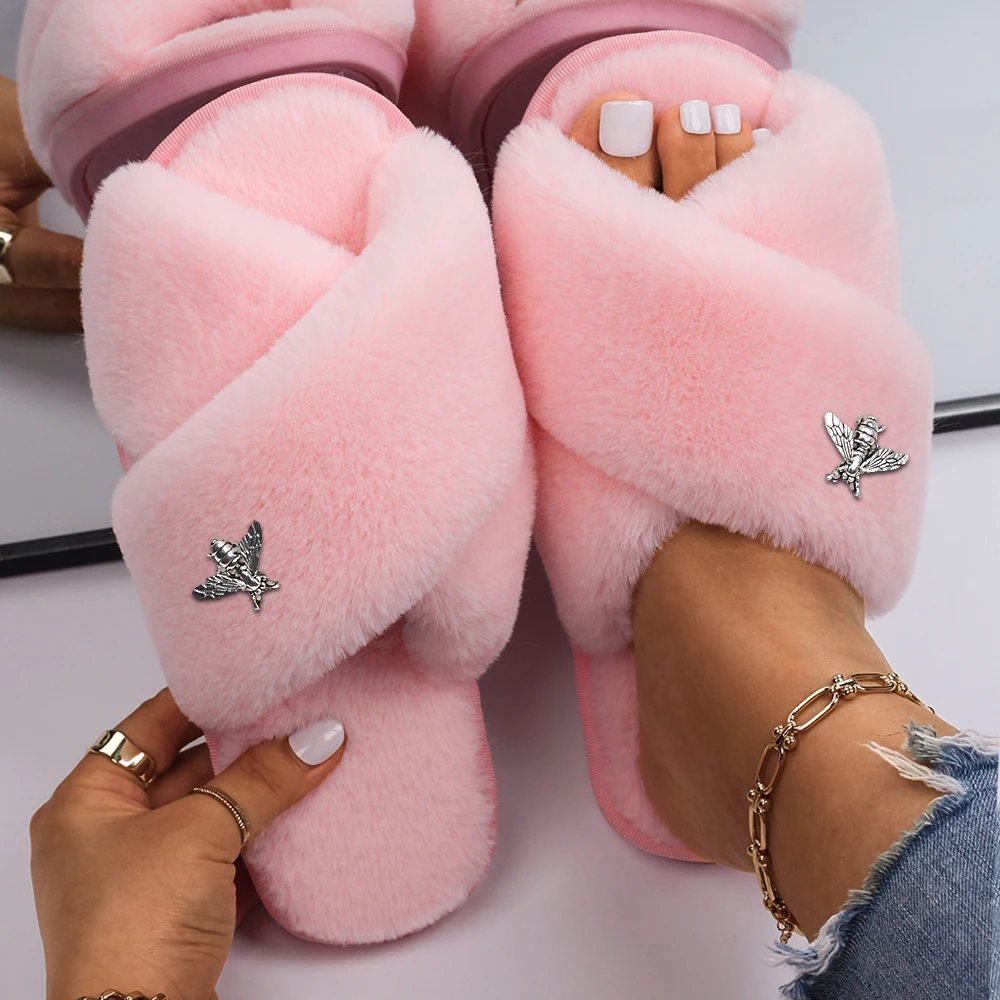 Women's Slippers Silver Metal Cute Insect Fluffy Faux Fur Slides Flat Sandals Custom Winter Slippers Flip Flops Designer Shoes