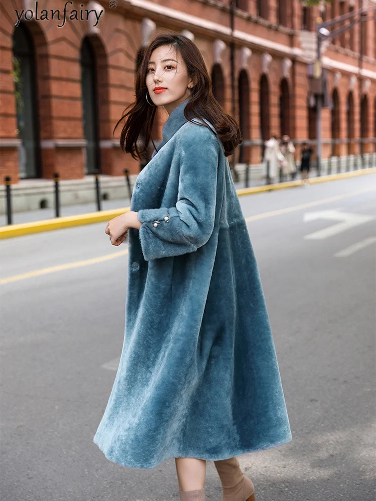 Женская шуба из натурального меха норки