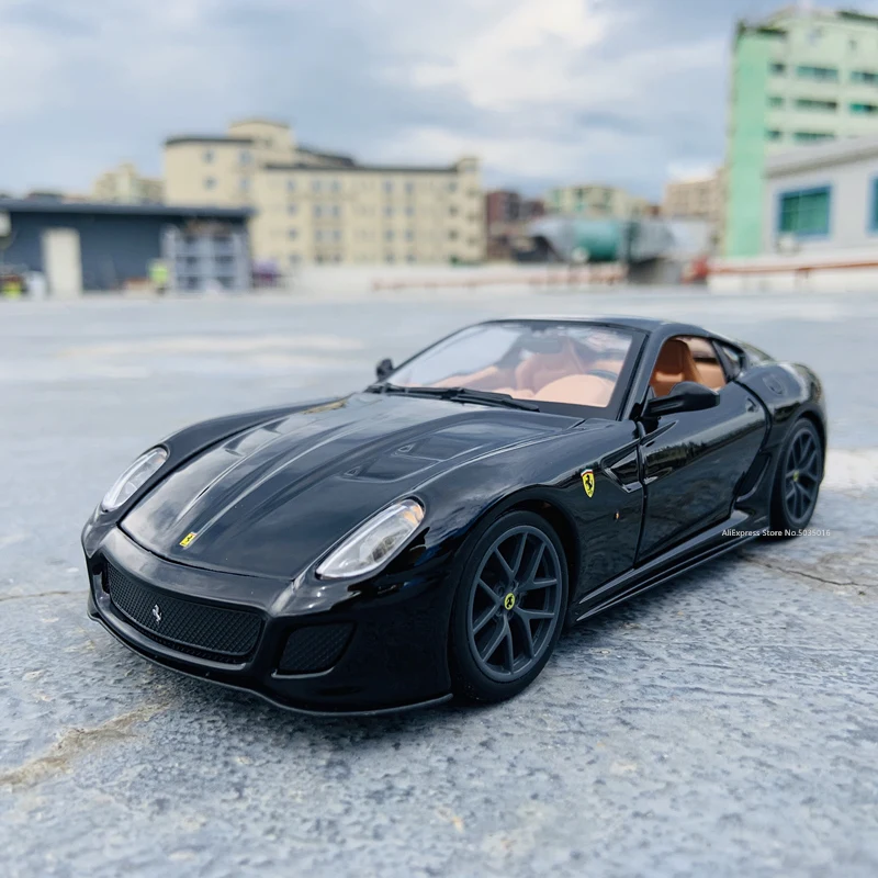 Bburago 1:24 Феррари 599 GTO черный производитель коллекция моделирование брелок для