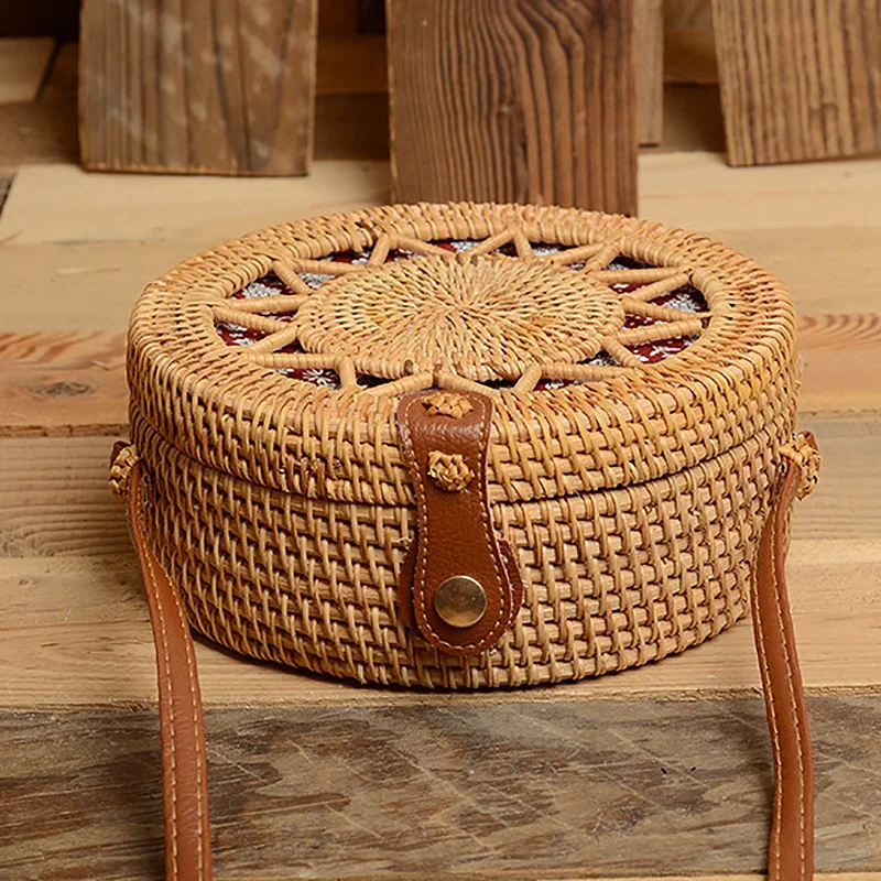 Ручная сумка из ротанга круглая плетеная Сумка через плечо Соломенная Сумочка