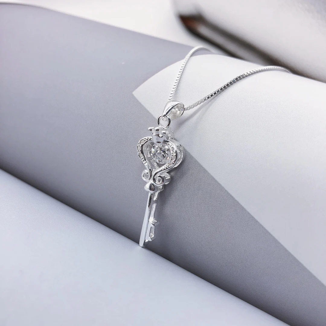 

Heart Key Smart Pendant