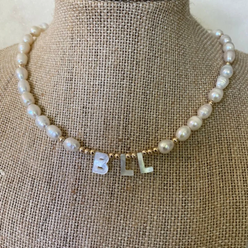 

Personalized Letters Custom Letter A-Z Necklaces Pearl Letter Pearl Necklace Initial Name Necklace Choker Necklaces for Women