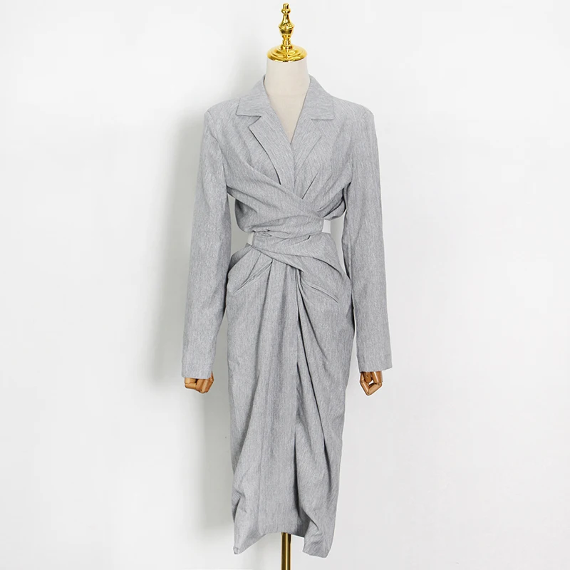 Женское асимметричное платье TWOTWINSTYLE летнее с отложным воротником и длинными