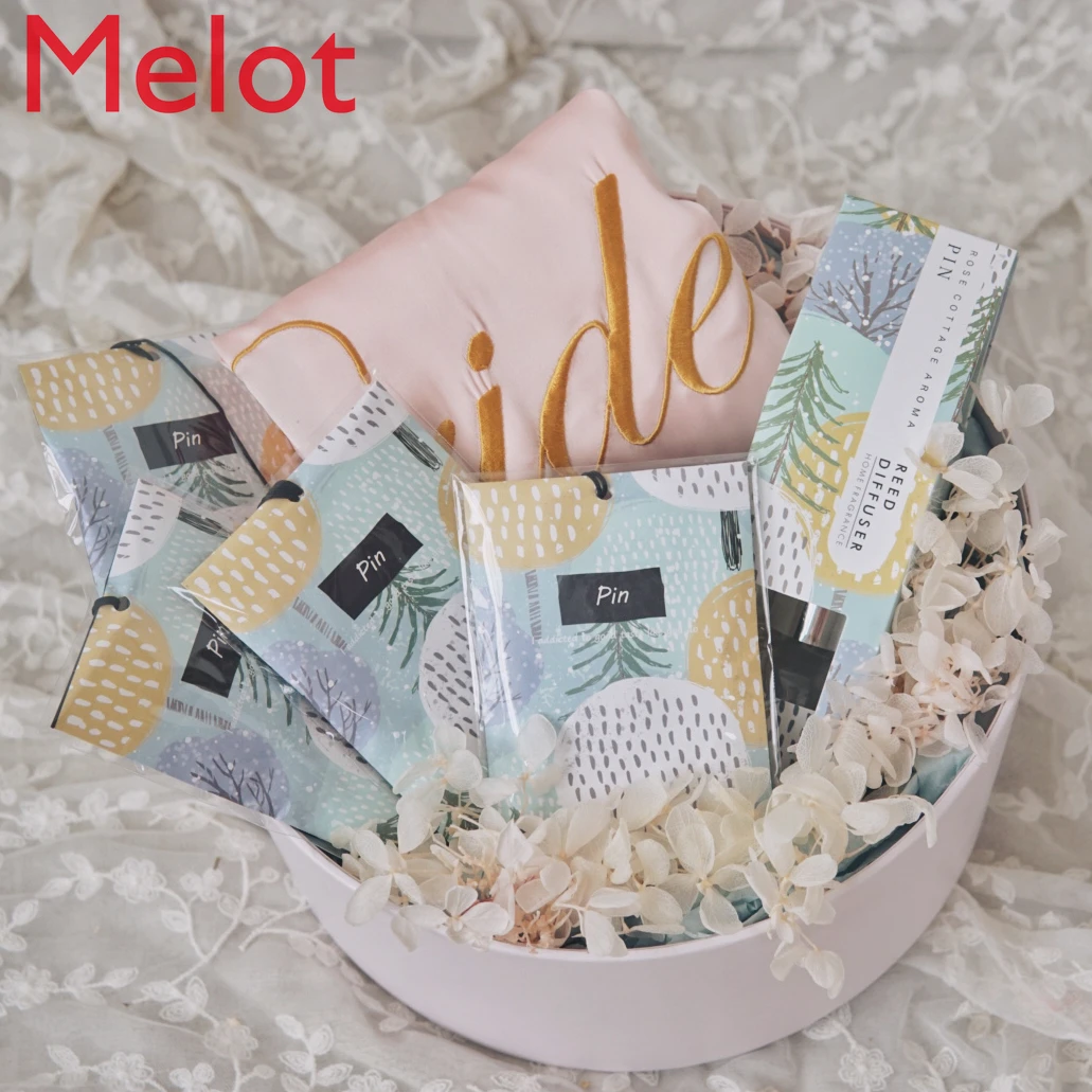 

Morning and Evening Aromatherapy Candle Sachet Preserved Fresh Flower Gift Box L'occitane Bridesmaid Birthday Girlfriends' Gift