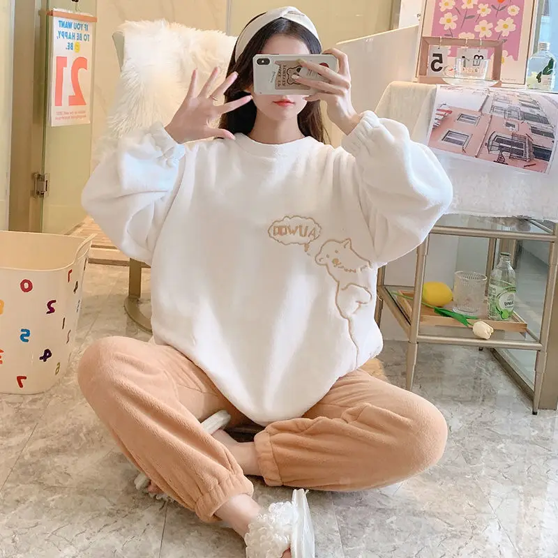 

QWEEK/женские пижамы; Зимние фланелевые мягкие пижамы; Kawaii; Пижамы с героями мультфильмов; Домашняя одежда; Комплект из двух предметов; Милая о...
