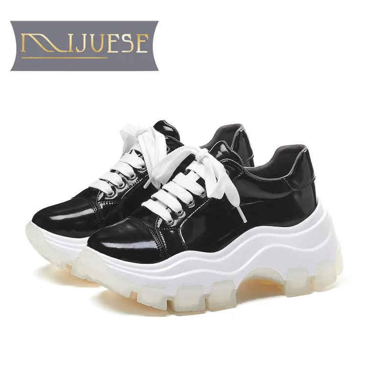 MLJUESE 2020 модные кроссовки из коровьей кожи черного цвета на ремешке с пряжкой