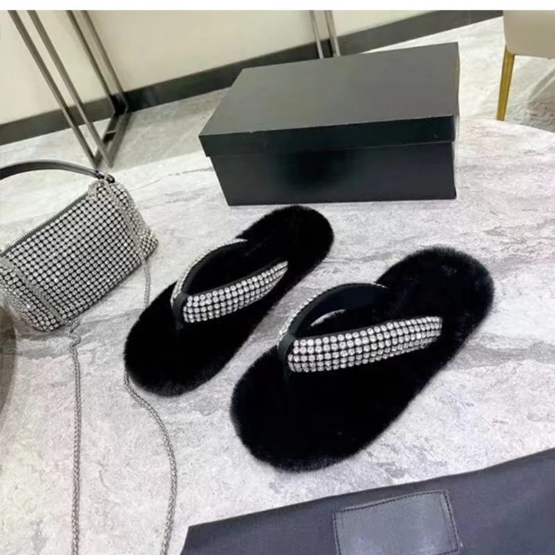 

2021 European and American Ladies' Fall/winter New Style Rhinestone Outer Wear Flat Fur Slippers