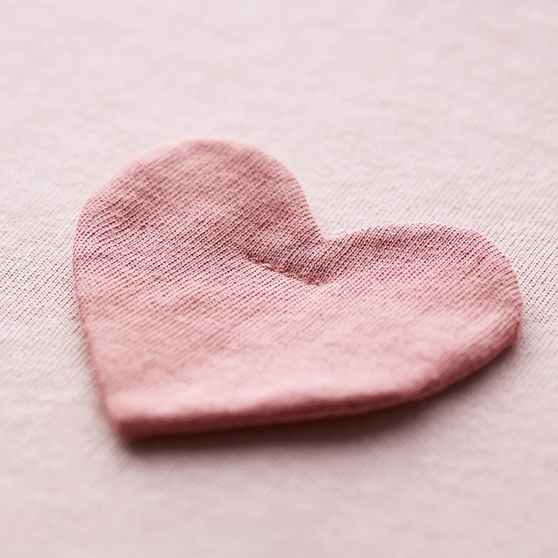 Женская футболка с круглым вырезом ARTKA розовая свободная укороченная коротким