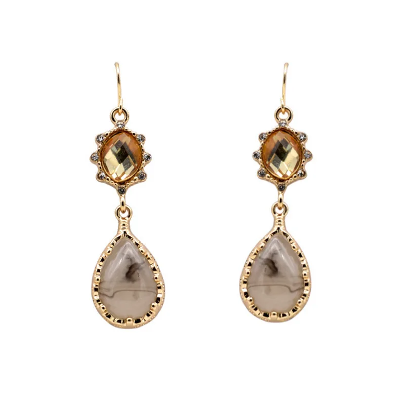 

French Retro Feminine Exquisite Diamond Champagne Gold Earrings Gemstone Earrings