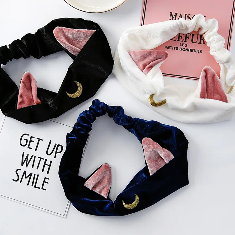 

2021 New Arrival Headbands Beautiful Girl Cute Cat Ears Solid Color White Black Blue Headband Face Wash Make-up Yoga Hair Bundle