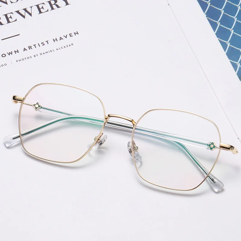 

Новые изысканные модные очки металлическая трендовая Ретро оправа для очков индивидуальность может быть оснащена очками для близорукости.