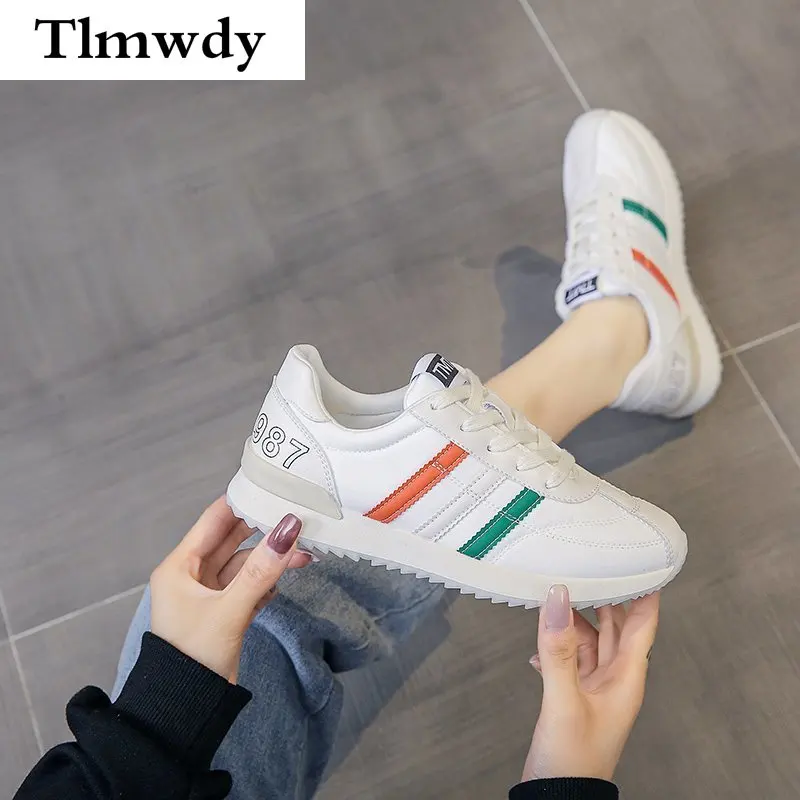 

Women's Casual Sneakers Women's Lace-up Running Shoes 2021 Retro Nostalgic Platform Casual Women's Comfortable Vulcanized Shoes