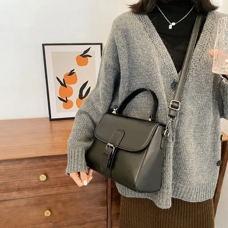

2021 New style luxury lady handbag high quality lady pu leather one shoulder messenger bag fashion designer lady small handbag