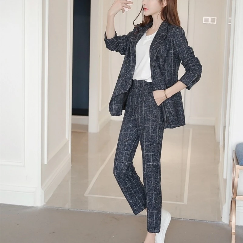 Женские деловые комплекты из 2 предметов брюки и куртка Женский облегающий