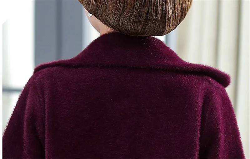 Autumn Winter Middle-aged Women Cashmere Sweater Jacket Large Size Women Imitation Water Velvet Coat 5XL High Quality W1419