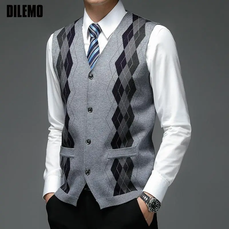 

Level 4 Super Anti-pilling Top Grade Autum Pleuche New V Neck Fashion Brand Knit Cardigan Casual Argyle Sweater Vest Sleeveless