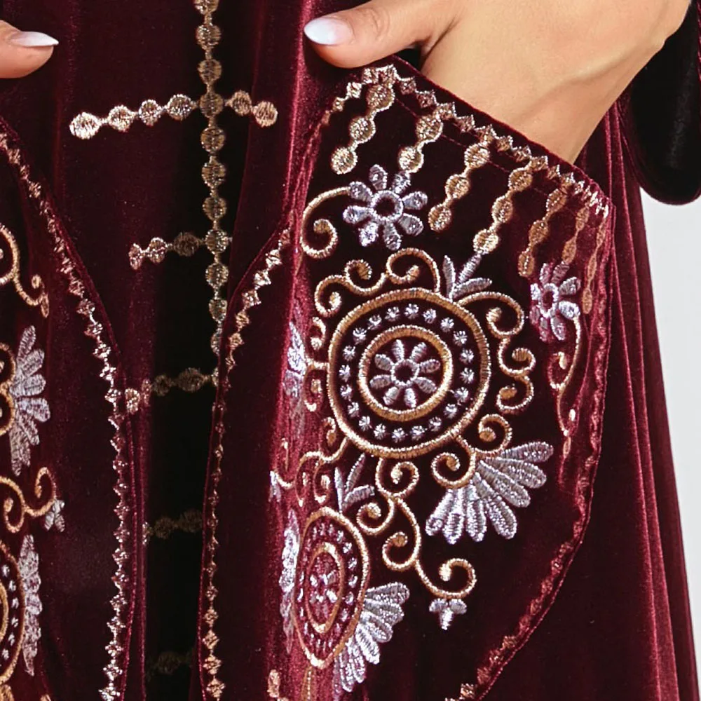 

Embroidery Velvet Long Dress For Women Dubai Kaftan Plus Size Abaya Muslim Ethnic Autumn Winter Turkish V-neck Pockets Fashion