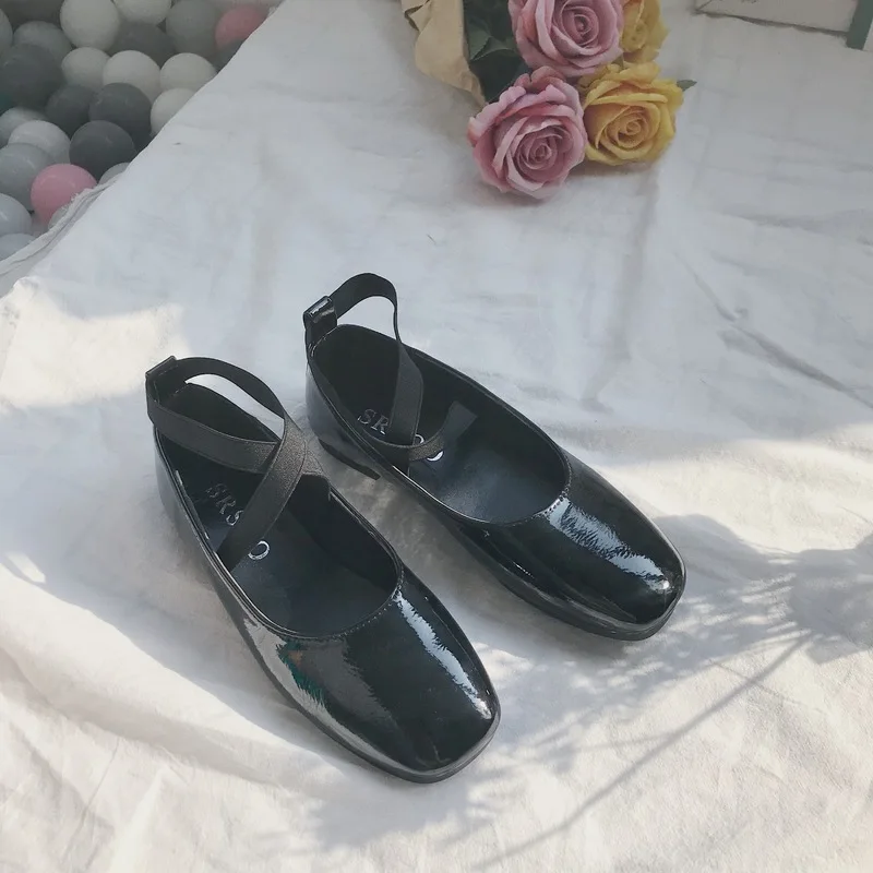 

2020 High quality ladies flat shoes square head cross elastic band comfortable slip women loafers shoes Zapatillas Mujer W33-74