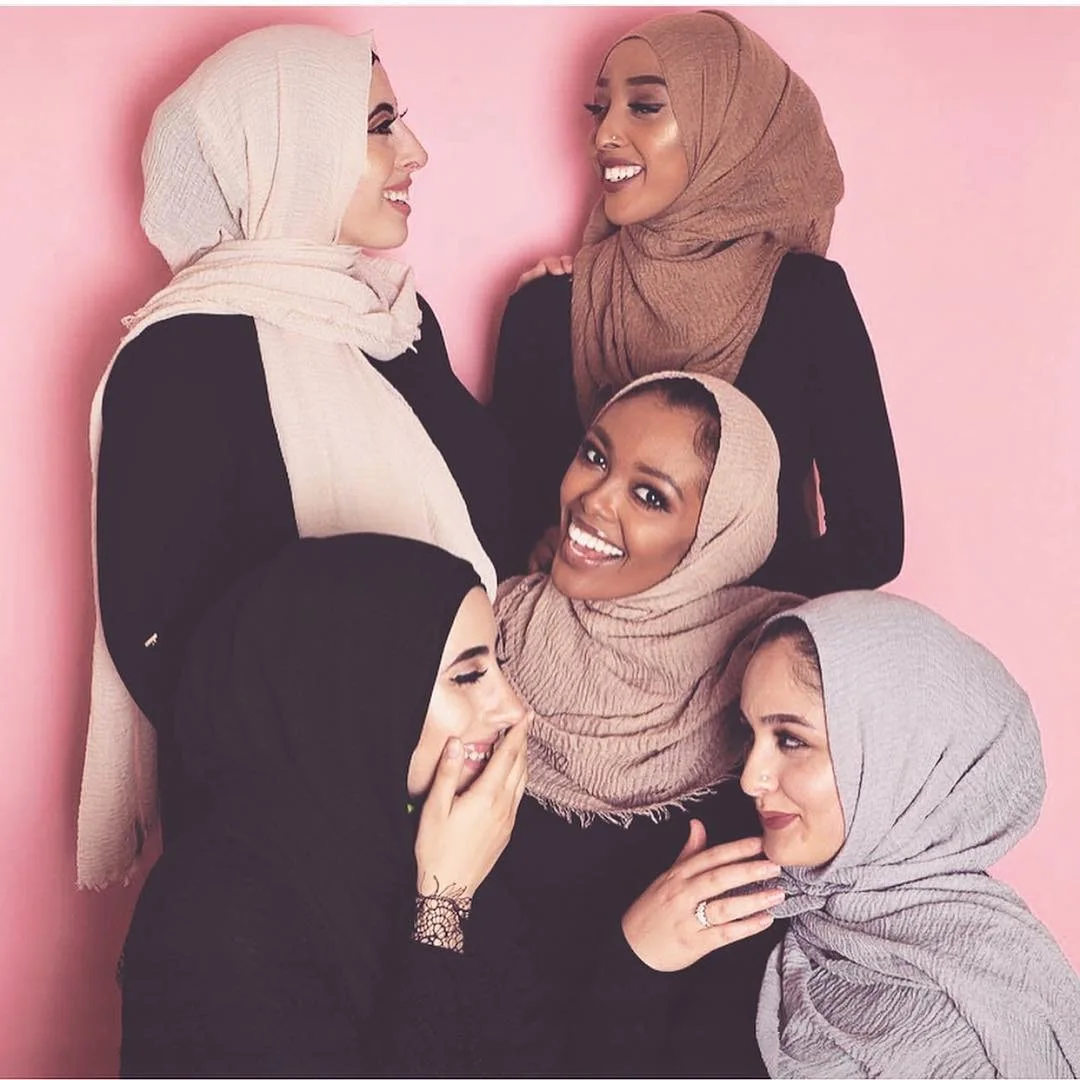 

Pure color cotton and linen scarf casual ladies headscarf hijab hair fringed Muslim shawl Cover headscarf Shading