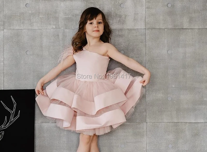 

Розовые платья на одно плечо для детского дня рождения, наряды для малышей с открытой спиной, наряды для конкурса, индивидуальный пошив, пла...