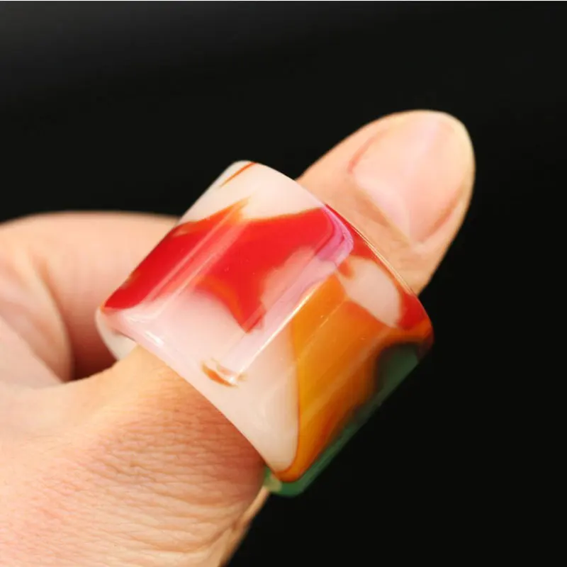 

Natural Hetian jade color floating flower Banzhi finger men and women fashion ring jewelry gift