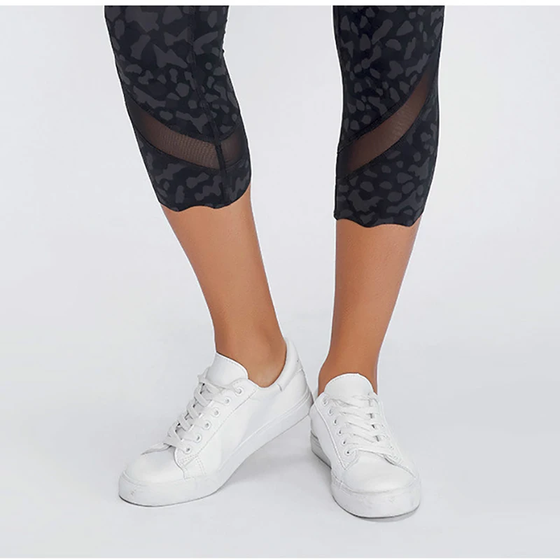 

Calf Mesh Patchwork Sport Fitness Yoga Capri Pants Women CAMO-PANTHER Naked-feel Fabric Running Gym Cropped Pants 4-12