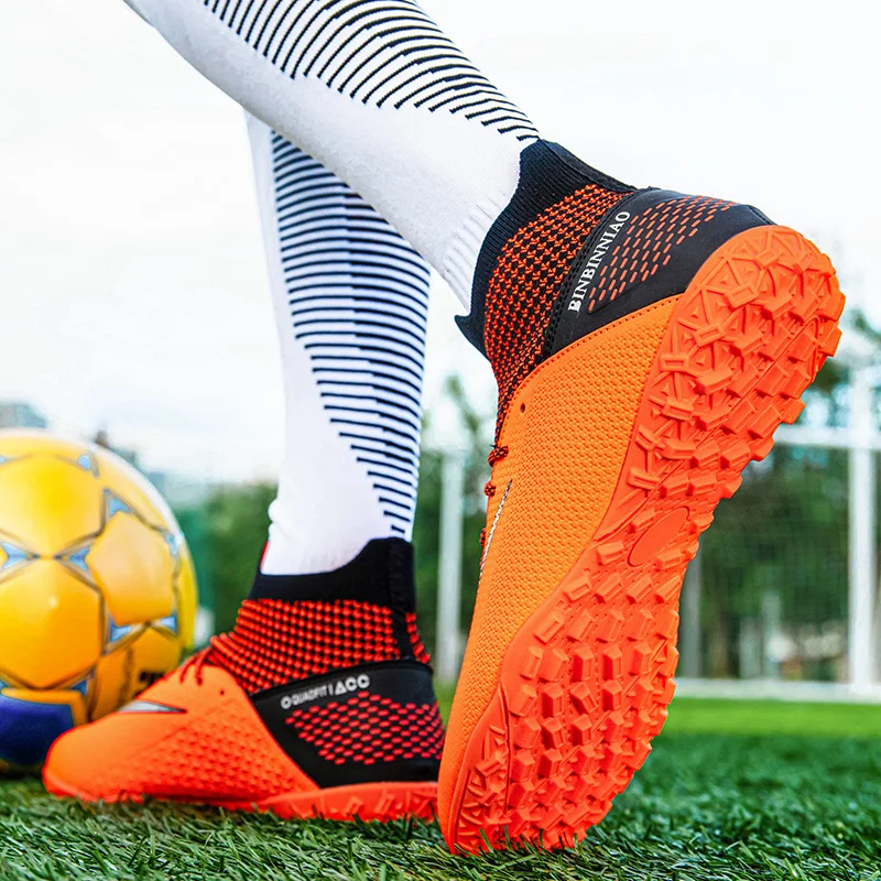 Orange Professional Football Boots Men Soccer Shoes Anti-slip Sneakers Men Outdoor Sport Socks Soccer Cleats Man botas de futbol
