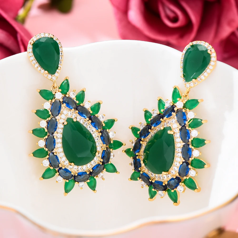 

KellyBola Fashion and Luxury Geometric Water Drop Shape Zirconia Pendant Earrings Shiny Women's Exquisite Daily Anniversary