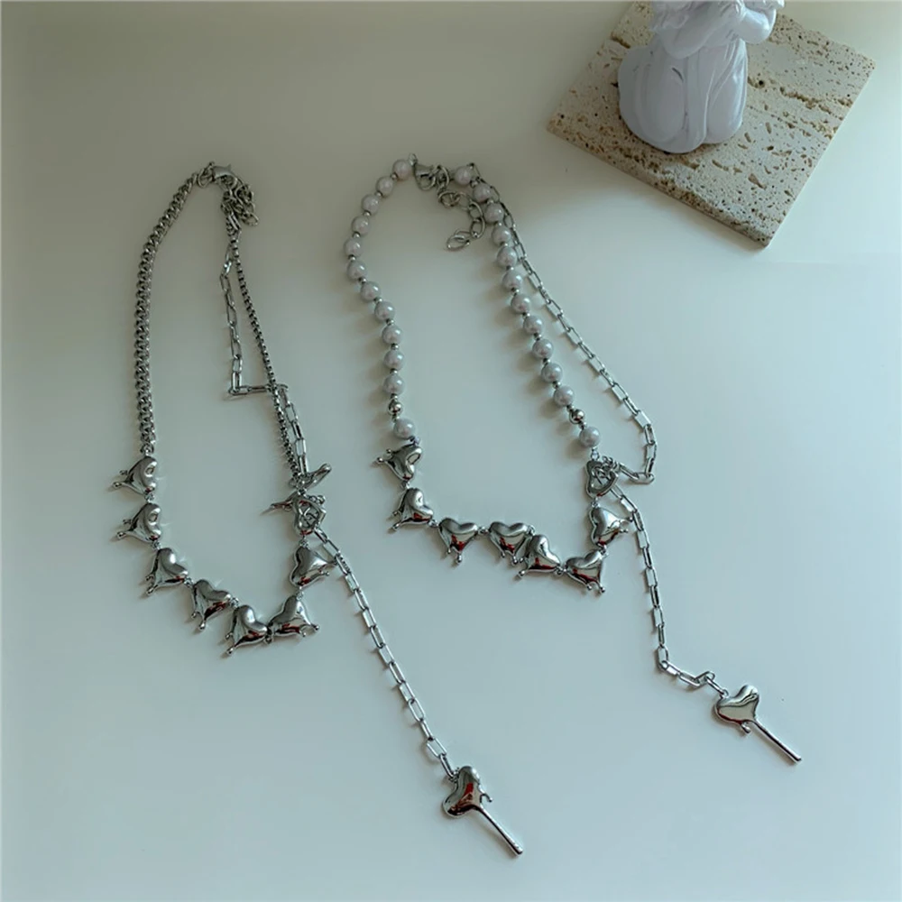 

2021 New Multilayer Pearl Box Chain Tassel Heart Pendant Necklaces for Women Men Couple Hip Hop Clavicle Choker Jewelry