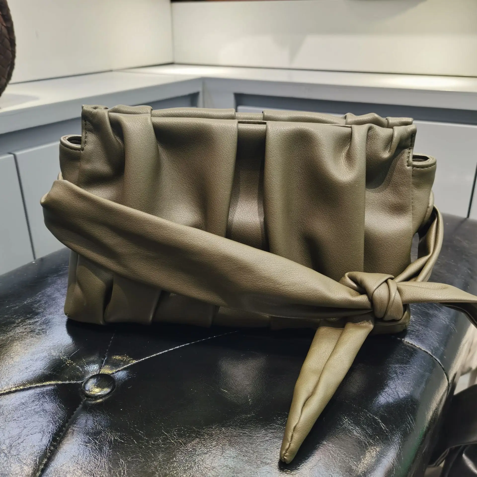 

Women's Handbags