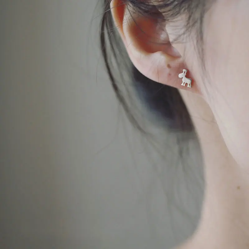 Женские серьги-гвоздики в виде рождественской елки из серебра 100% пробы |