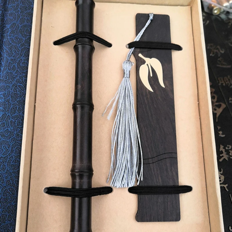 

1 Set Chinese Style Wooden Bookmark + Wooden Bamboo Shape Signature Pen Natural Color Luxury Gift for Business Festival
