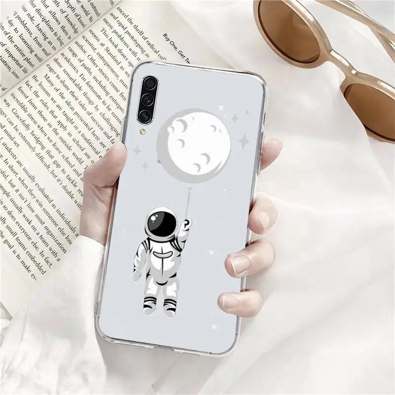 

Cute Cartoon Astronaut Star Phone Case Transparent for Samsung A71 S9 10 20 HUAWEI p30 40 honor 10i 8x xiaomi note 8 Pro 10t 11