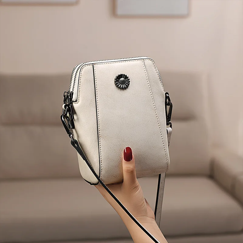 

Маленькая сумка из масляной вощеной кожи, новинка 2021, сумка через плечо, сумка-мессенджер, модная Универсальная кожаная фотосумка