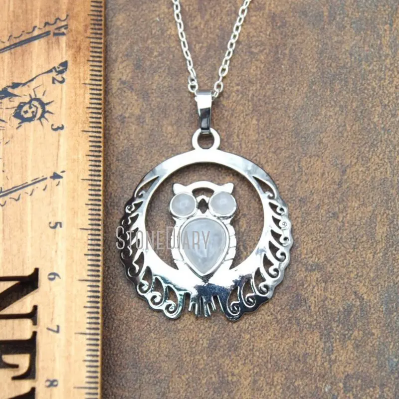 Недорогое ожерелье NM15384 в виде совы с серебряной отделкой из розового кварца 18-32