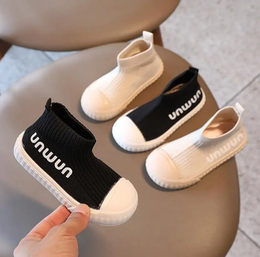 

New Children Casual Shoes for Boys Girls Sneakers 2021 Autumn Kids Sports Shoes New Baby Mesh Breathable Soft Running Size 22-31