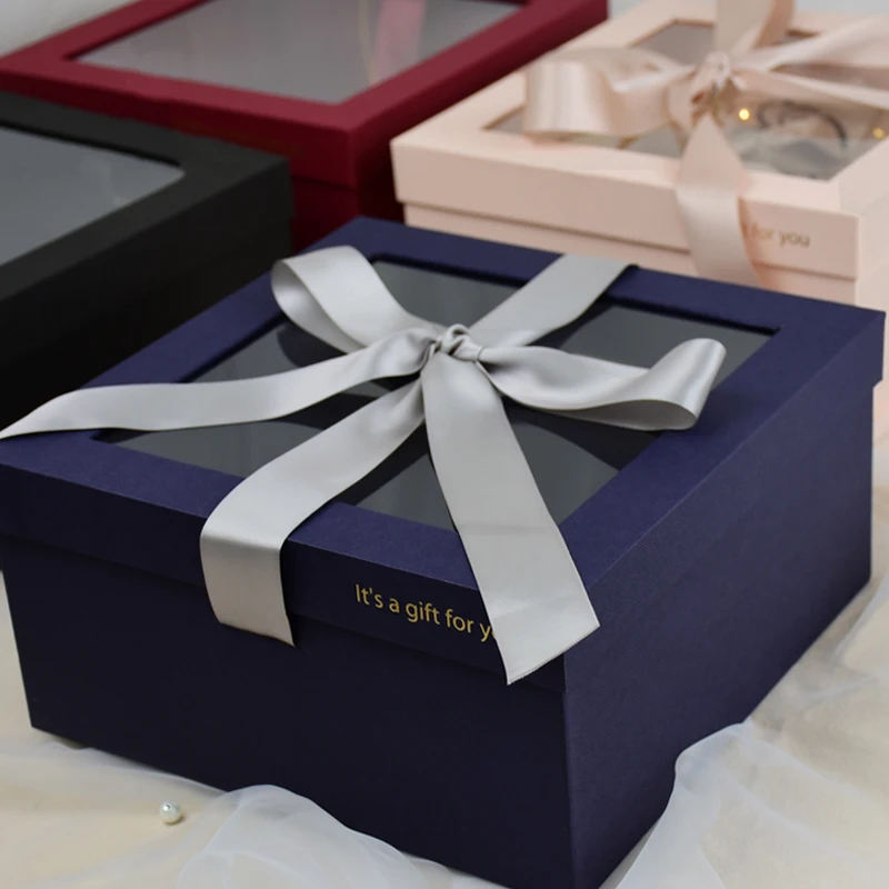 Квадратная подарочная картонная коробка в виде полумесяца для цветов подружки