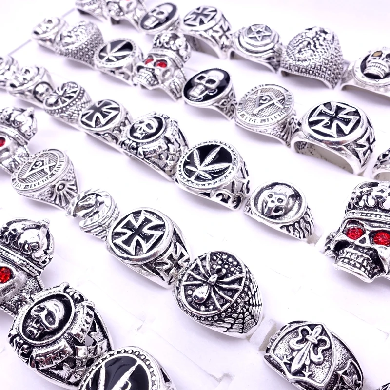 

New 10pcs/Lot Fashion Mens Womens Silver Plated Unique Skull Skeleton Metal Punk Rings Fashion Jewelry Party Gifts Mix Styles
