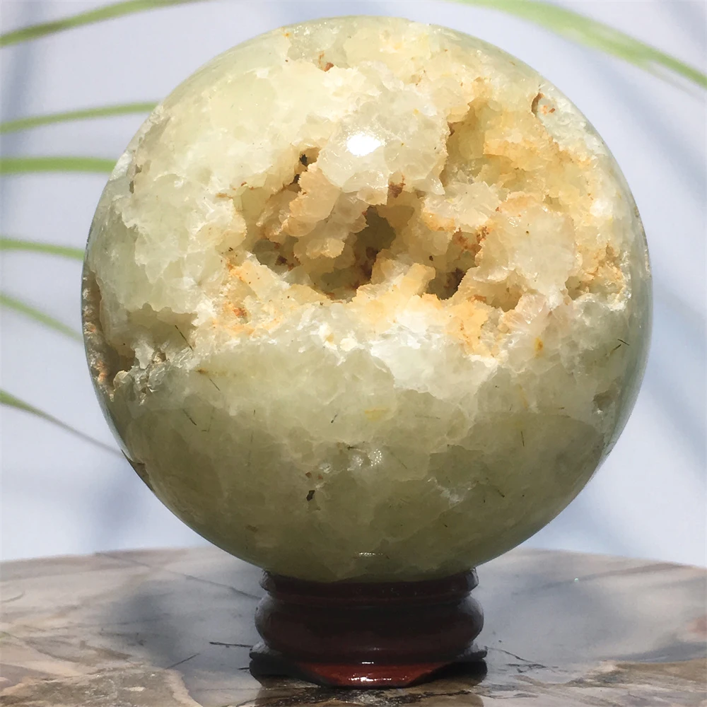 

Prehnite Geode Natural Minerals Stones Crystals Healing Energy Druzy Gems Balls Sphere Living Room Decoration Artware Collection