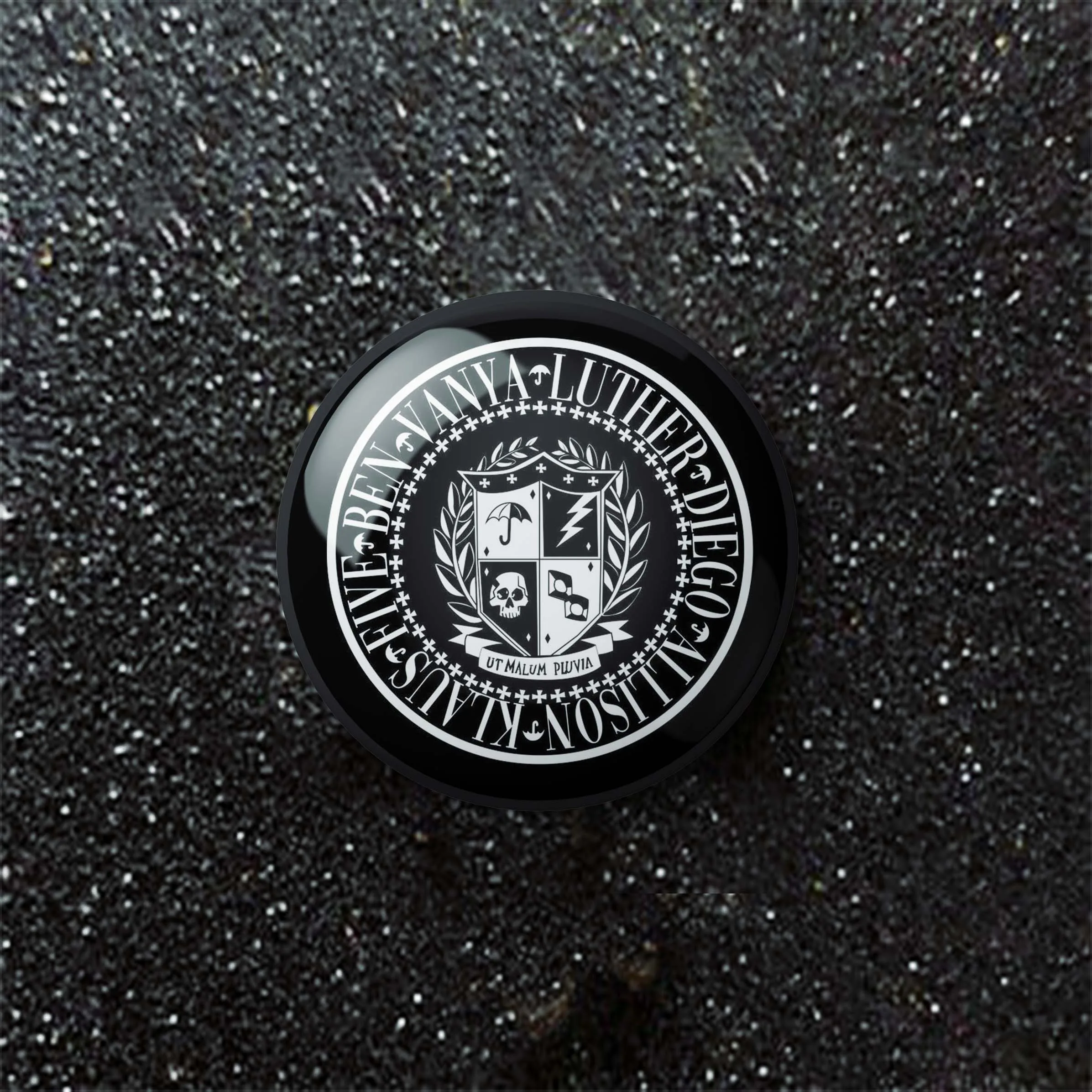 

UMBRELLA ACADEMY LOGO CHARACTERS qdj Soft Enamel Pin Jewelry Women Collar Decor Funny Cute Brooch Lover Lapel Pin Cartoon