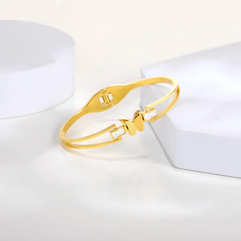 

Fashion Butterfly Bagle For Women Hand Jewelry Summer Beach Girls Bracelet Bohemian Crystal Jewelry Accessories Wholesale