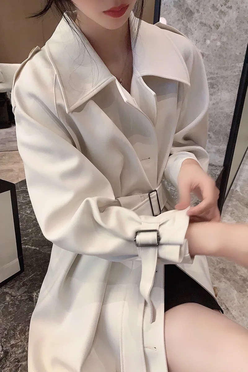 

White Women's Coat Spinrg Autumn New Long Sleeve Trun-Down Collar Sashes Knee Length Windbreaker Trench