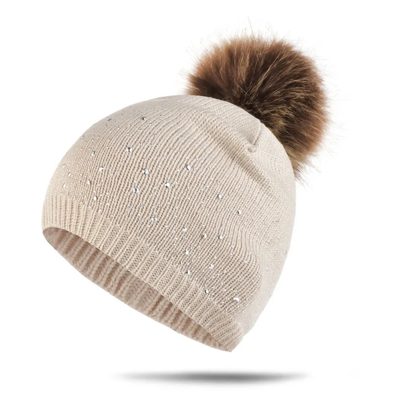 Knitted Bronzing Gold Silver Beanie Cap Pompom Winter Hats For Women Fur Pom Pom Ball Hat Ladies Girls Warm Skullies Beanies - Цвет: Rhinestone beige