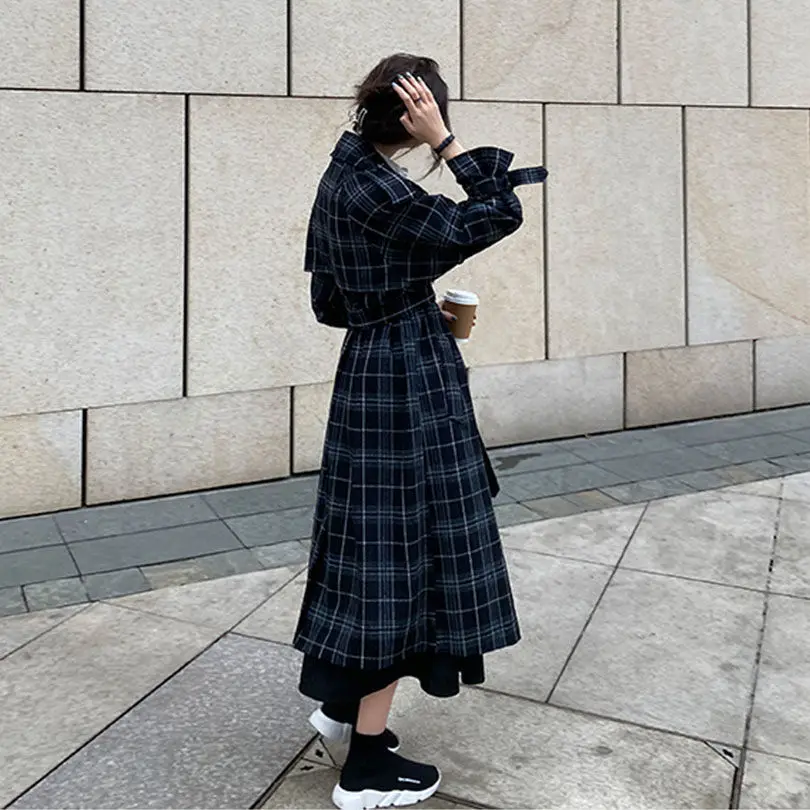 

2020 Korean women's clothing autumn and winter temperament long woolen coat retro Plaid windbreaker coat women's belt