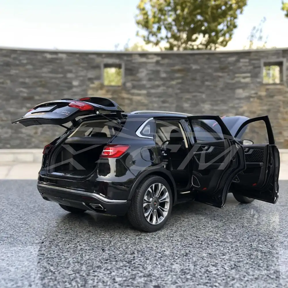 Литая под давлением модель автомобиля век Дракон Hongqi HS5 SUV 1:18(черный)+ маленький подарок