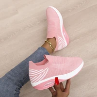 2021 new breathable mesh thick soled casual shoes womens knitted socks sports shoes womens thick soled non slip walking shoes