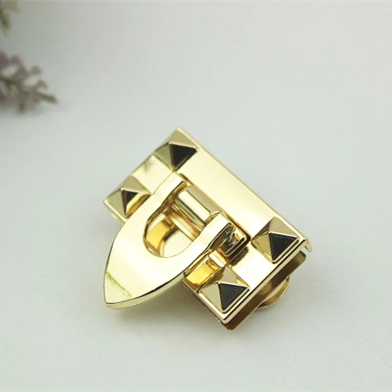 23x40mm Big Metal Turn Twist Lock Buckles for DIY Handbag Bag Purse Hardware Closure Clasp Lock Bags Parts Accessories