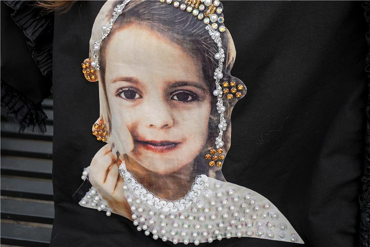 

Vefaddisa Black White Summer Beading Women T-shirt 2021 Character Print Summer T-shirt Lace Patchwork Female T-shirt QYF5345