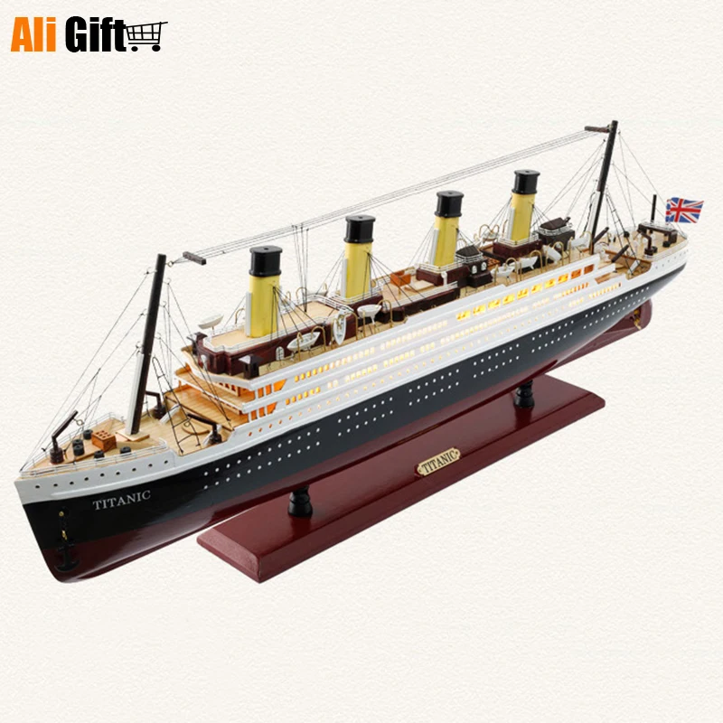 

50-100CM Wood Sailing Boat Craft Creative Living Room Decor Gift Wooden Titanic Cruise Ship Model With LED Lights Decoration