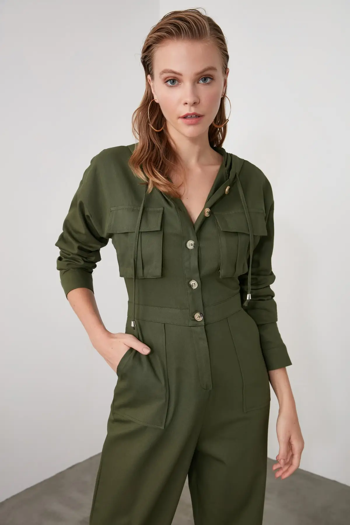 

Trendyol Hooded Jumpsuit TWOAW21TU0037